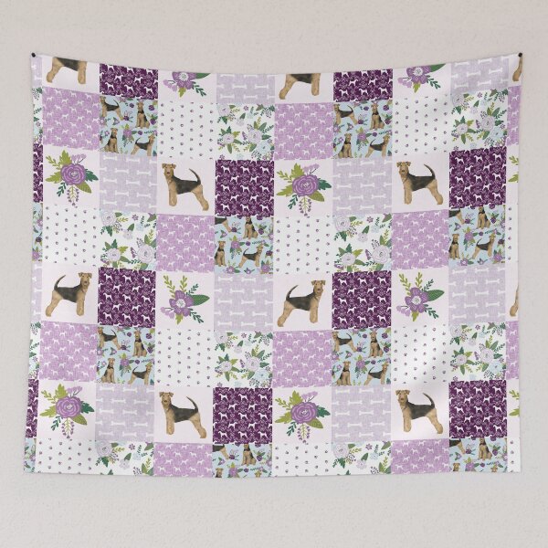 Artikelvorschau, Airedale-Blumen-Patchwork, Airedale-Bettwäsche, Mädchenhundebettwäsche, Mädchenhundedesign, Airedale-Terriergeschenk, Airedale-Tasse, Airedale-Liebhaber entworfen und verkauft von PetFriendly.