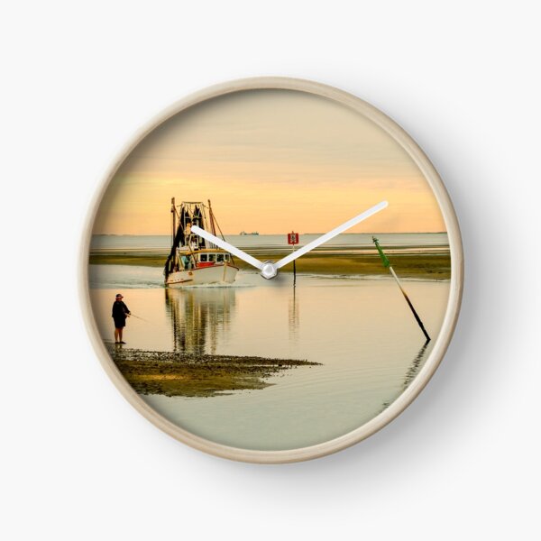 Trawler Returning Clock