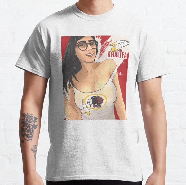 Mia Khalifa T-shirt classique