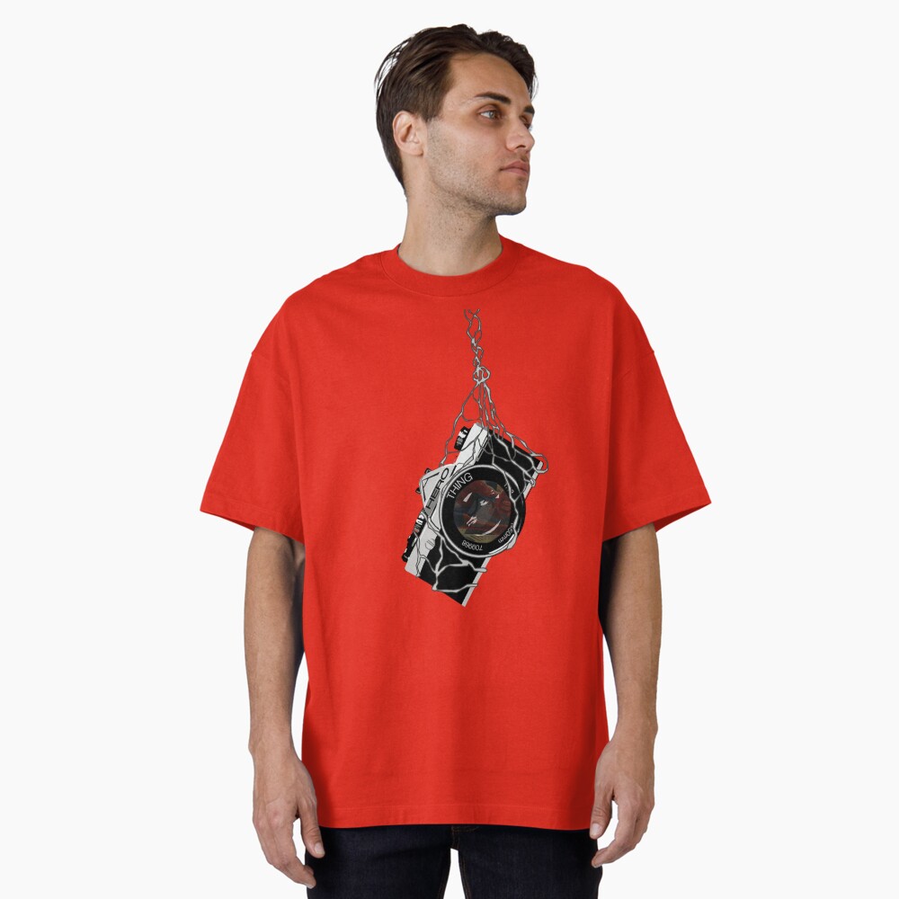 Vista previa del artículo con la obra «Camiseta oversize», diseñado y vendido por AndyScullion.