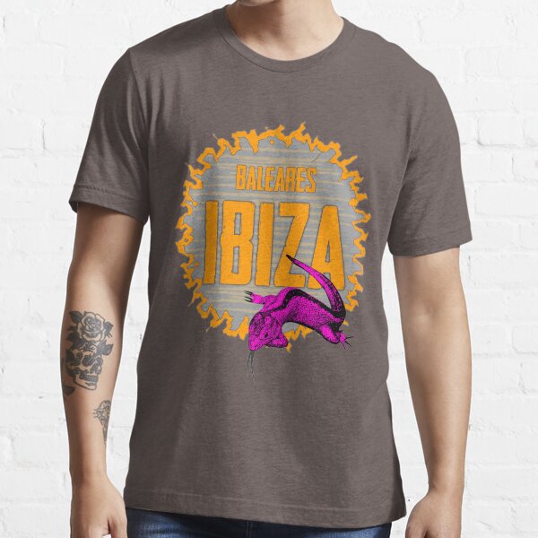 ibiza baleares Essential T-Shirt