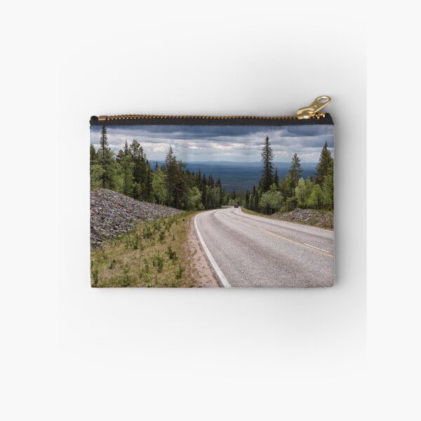 Artikelvorschau, Die Ylläs-Landschaftsroute entworfen und verkauft von Kristin Repsher.