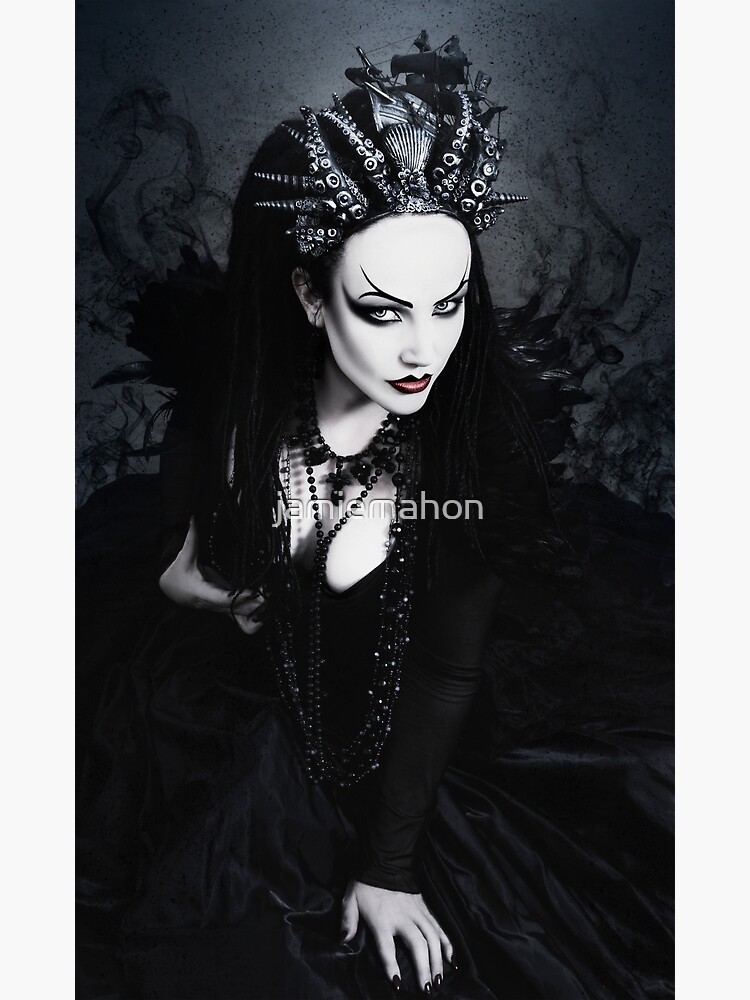 Lady Amaranth - Goth 4  Goth, Gothic beauty, Gothic outfits