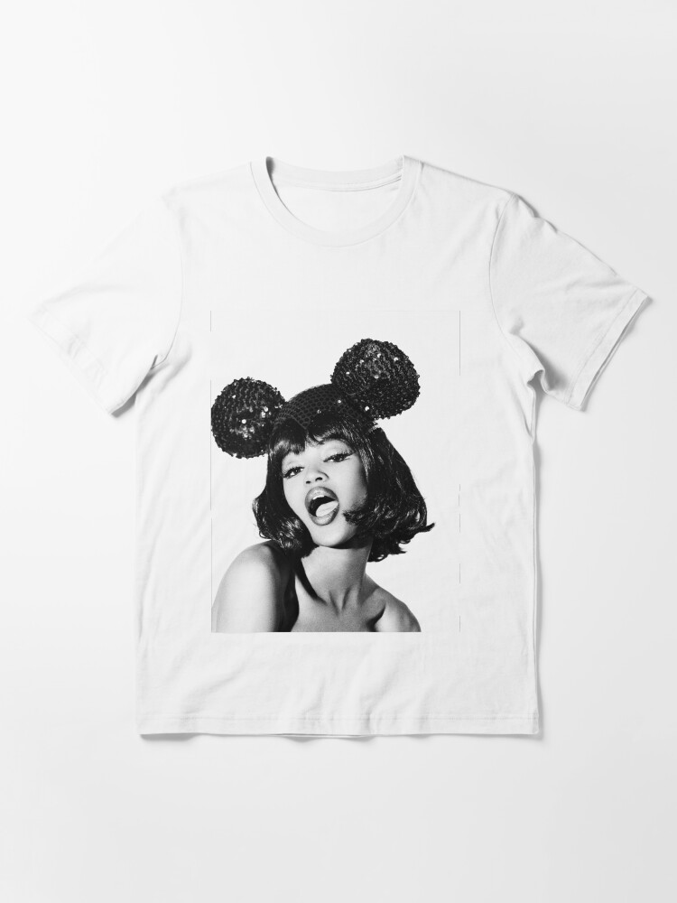 naomi campbell t shirt