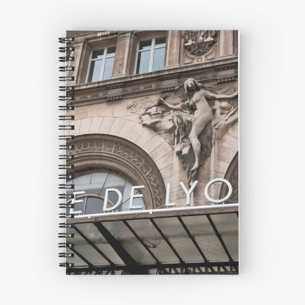 Aperçu de l'œuvre Gare De Lyon créée et vendue par phil decocco.