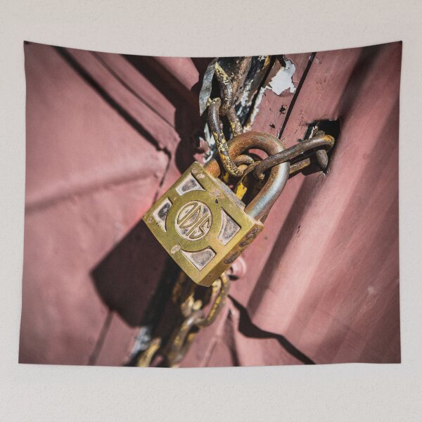 Aperçu de l'œuvre Portes chaînées créée et vendue par Dave Hare Photography.