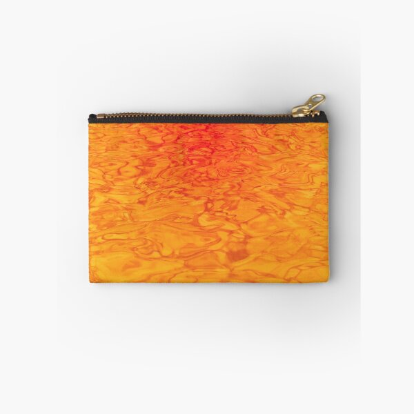 Artikelvorschau, Goldenes rotes Wasser - abstrakte Kunst und Hintergrund-Beschaffenheit entworfen und verkauft von LivingWild.