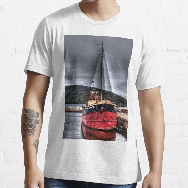 Vital Spark - The Clyde Puffer Essential T-Shirt