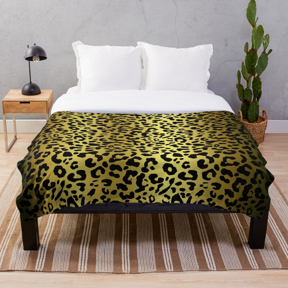 "Gold and black metallic leopard spots, animal fur print" Throw Blanket