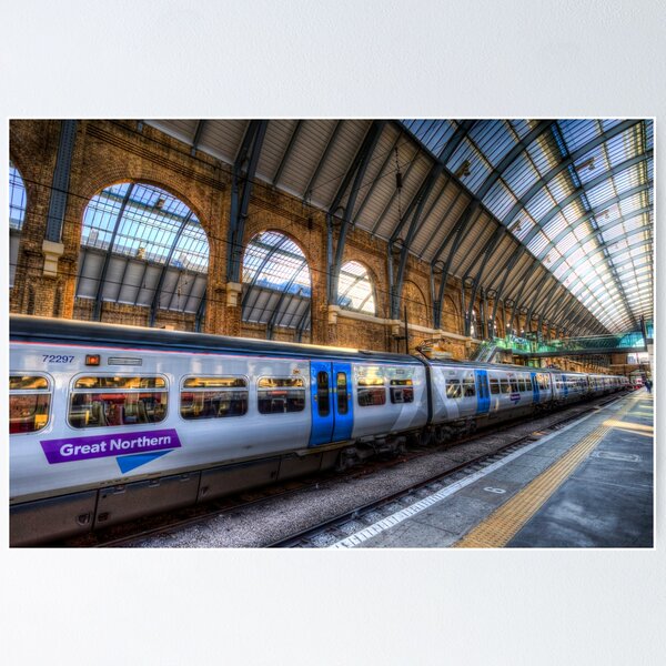 Harry Potter King's Cross Station Platform 9-3/4 Watercolor II