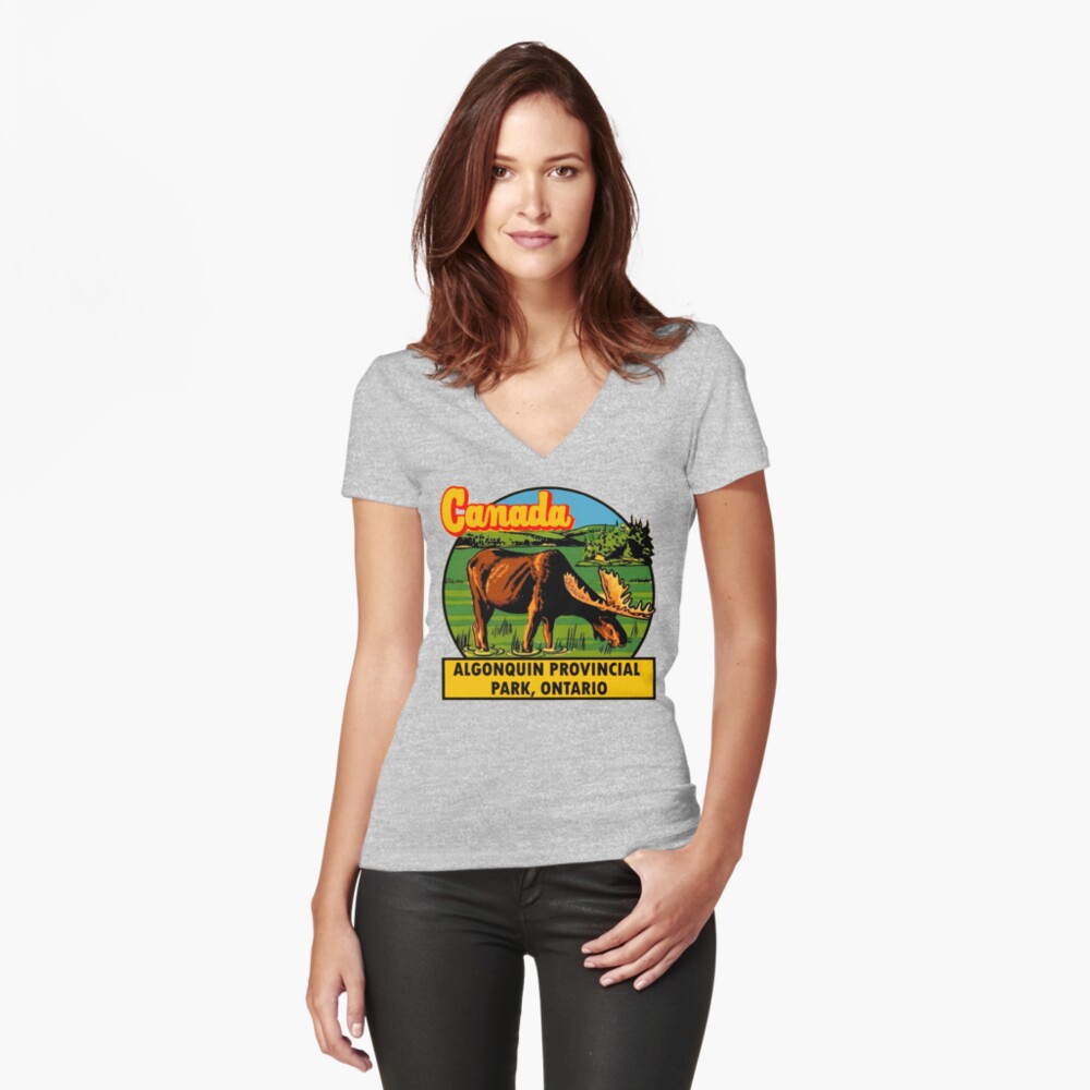 Vista previa del artículo con la obra «Camiseta entallada de cuello en V», diseñado y vendido por hilda74.