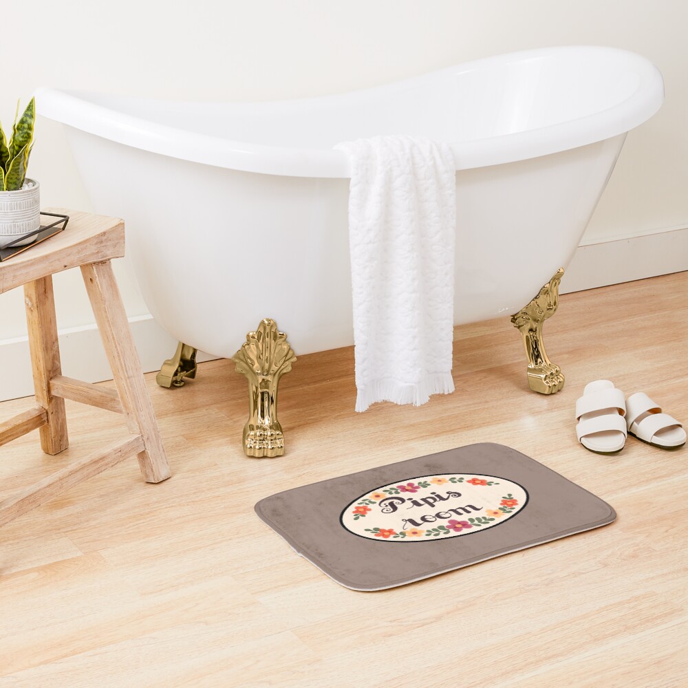 Pipis Room Design - Polygon Griffin McElroy Inspired Bath Mat