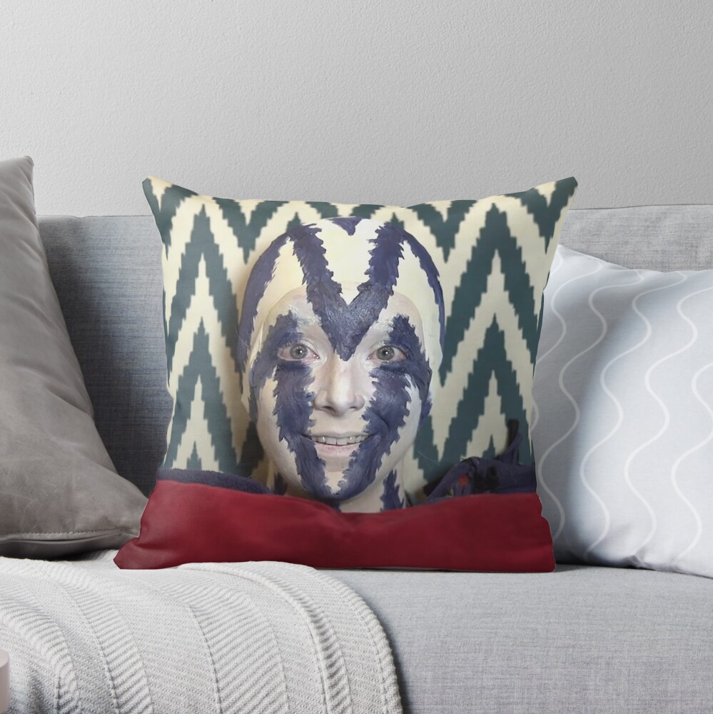 I'm a chair (pillow) beech Throw Pillow