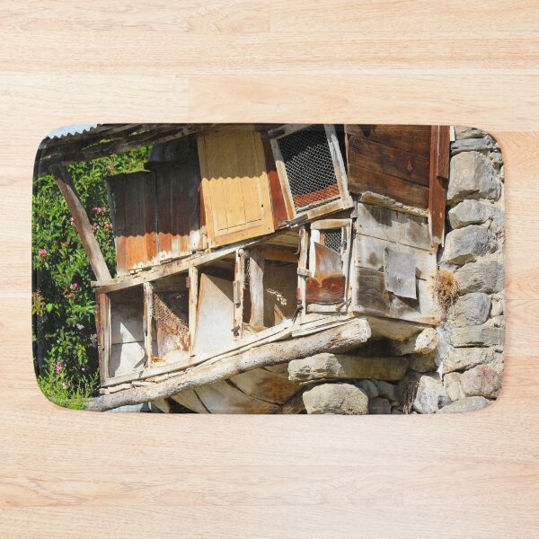 Item preview, rabbit cages designed and sold by AHELENE.