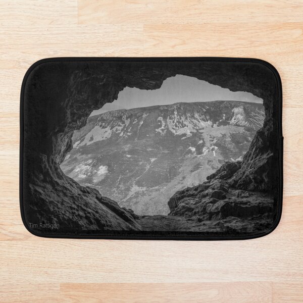 Aperçu de l'œuvre La grotte! créée et vendue par PhotoPhoto.
