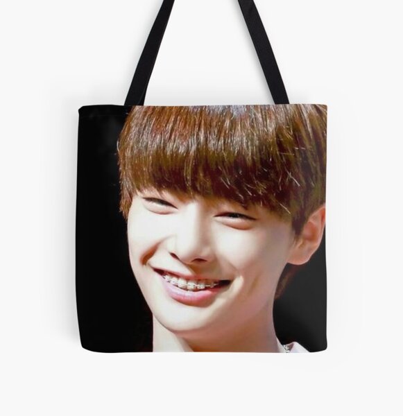 Jeongin Tote Bags for Sale