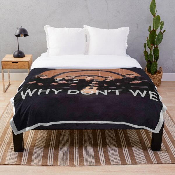 best boy band Throw Blanket