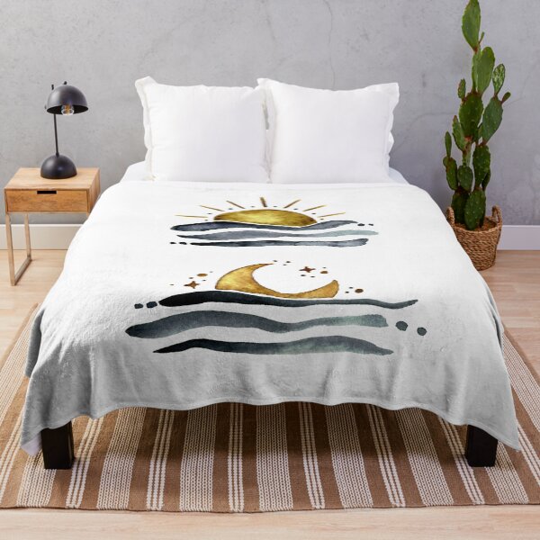 Artikelvorschau, Watercolor golden sun & moon over the ocean entworfen und verkauft von lizzie-burgundy.
