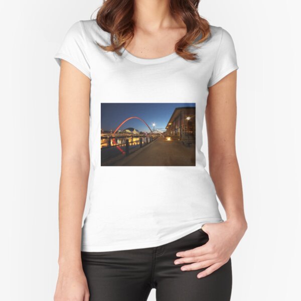 Newcastle-Gateshead, Bridges and Quayside at Dusk Fitted Scoop T-Shirt