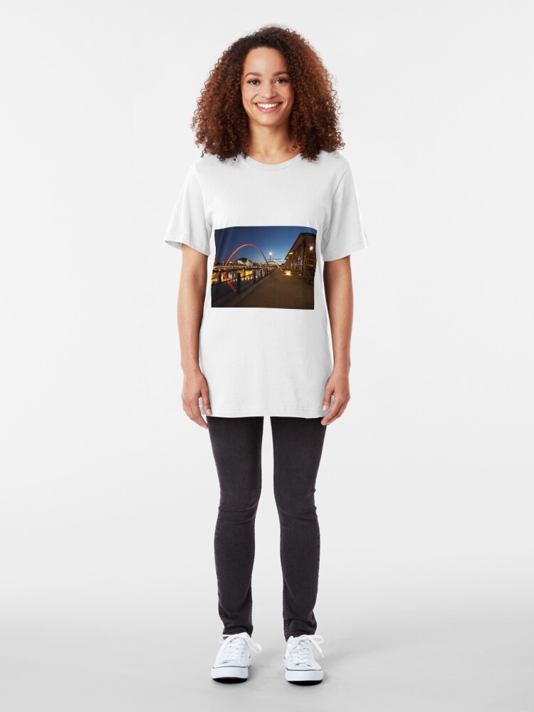 Alternate view of Newcastle-Gateshead, Bridges and Quayside at Dusk Slim Fit T-Shirt