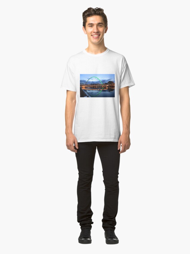 Alternate view of Gateshead Millennium Bridge, Reflections Classic T-Shirt