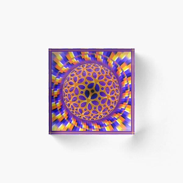 Scintillating #Illusion: #Psychedelic #Orb Appears to #Rotate Acrylic Block
