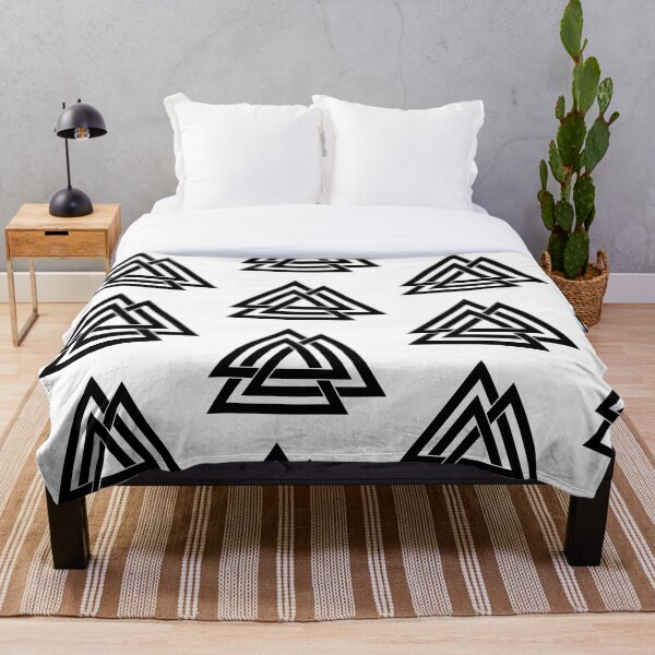 Item preview, three triangles designed and sold by TM Selvam.