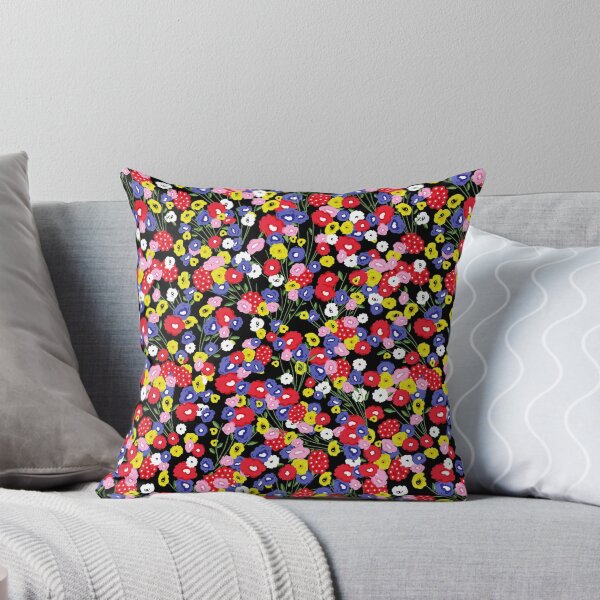 All over little cute flowers Throw Pillow