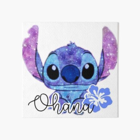 Vista previa del artículo con la obra «OHANA SIGNIFICA FAMILIA», diseñado y vendido por thankyounext87.