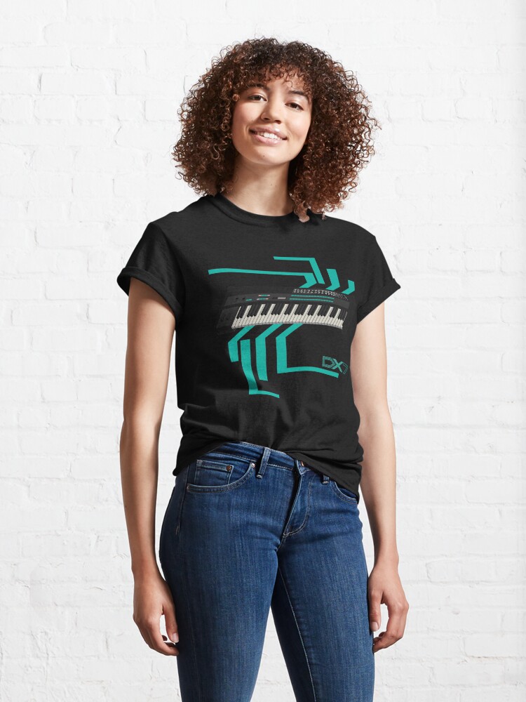 Disover Synthesizer dx7 | Classic T-Shirt
