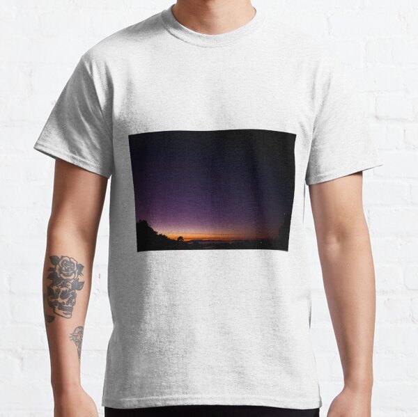 Sunrise on Mount Dandenong Classic T-Shirt