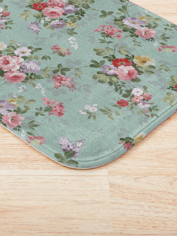 Alternate view of Elegant vintage pink roses floral pattern Bath Mat