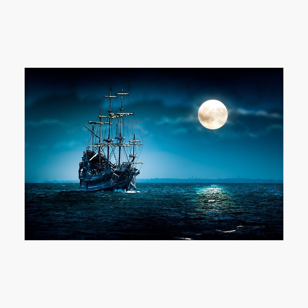 Pirate Ship Sticker / matte / 4X4 / Taleas Merch