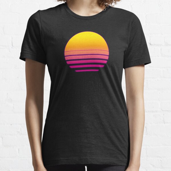 Synthwave - Retro Sunset 80s Essential T-Shirt
