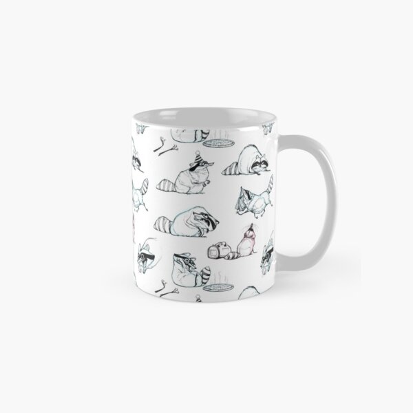 Raccoon Comic Pattern Classic Mug
