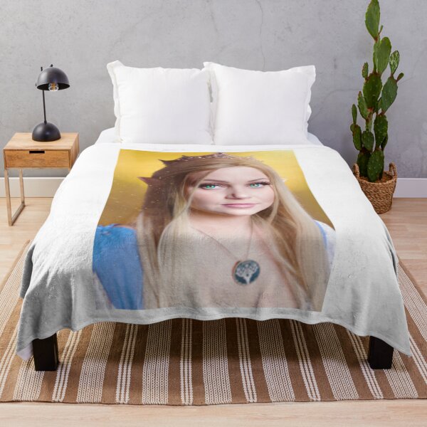 Item preview, Queen Aelin designed and sold by roxannecarol.