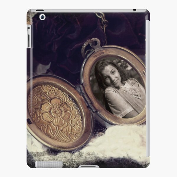 WanderLust Locket iPad Snap Case