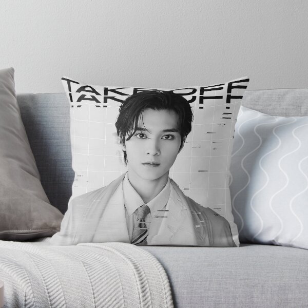 WAYV Hendery Throw Pillow
