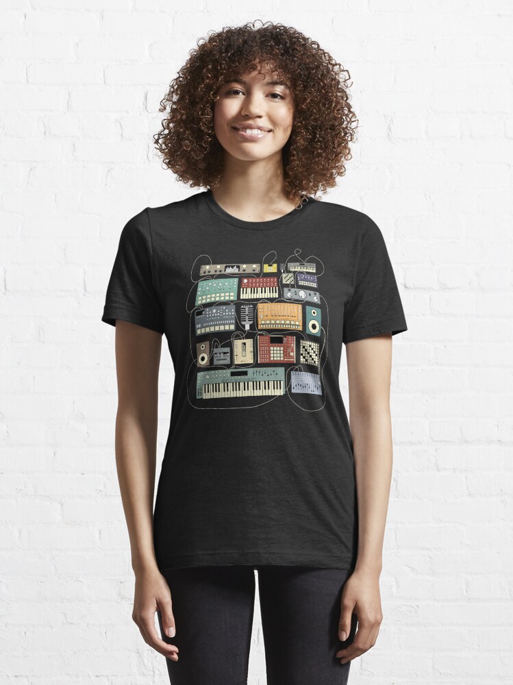 Disover Electronic musician Synthesizer and Drum Machine Dj | Essential T-Shirt 