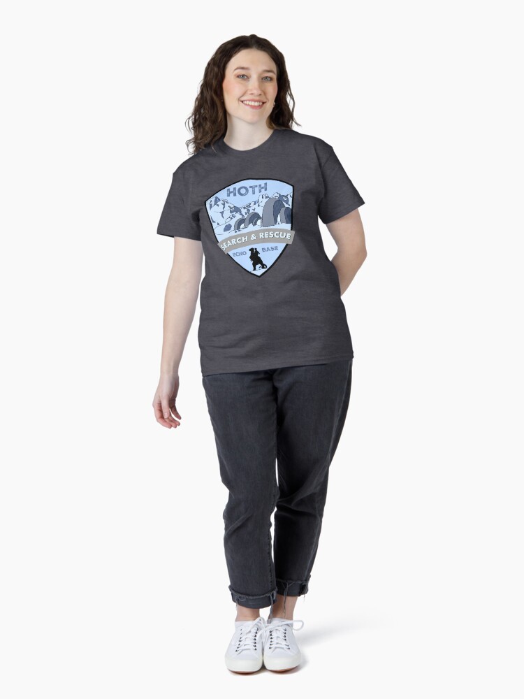Thumbnail 4 von 7, Classic T-Shirt, Suchen und retten designt und verkauft von kaylarlucas.
