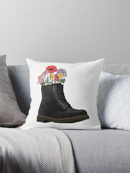 Artikel-Vorschau von Blumen wachsen aus Doc Martens Stiefel, designt und verkauft von savebeesplease.
