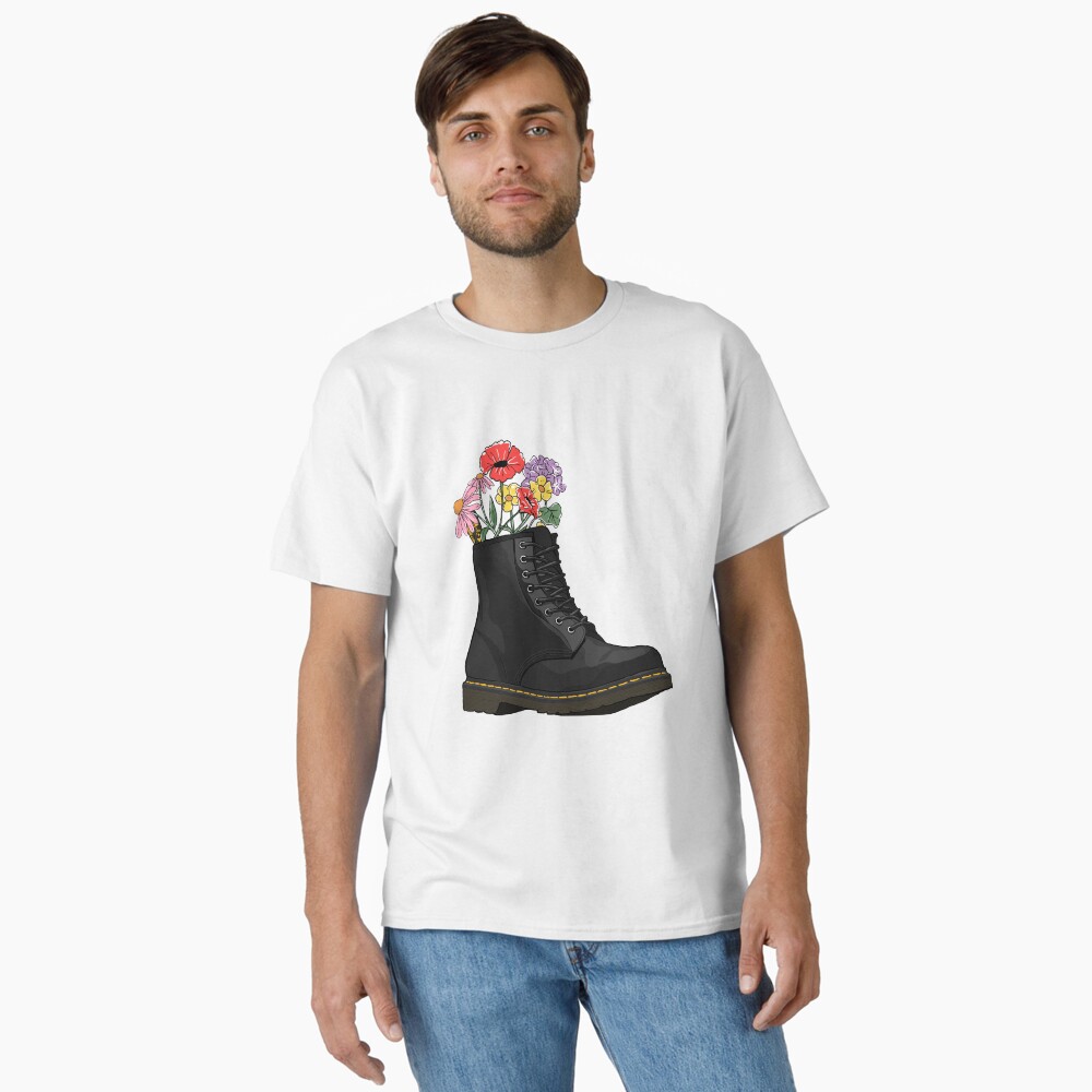 Artikel-Vorschau von Classic T-Shirt, designt und verkauft von savebeesplease.