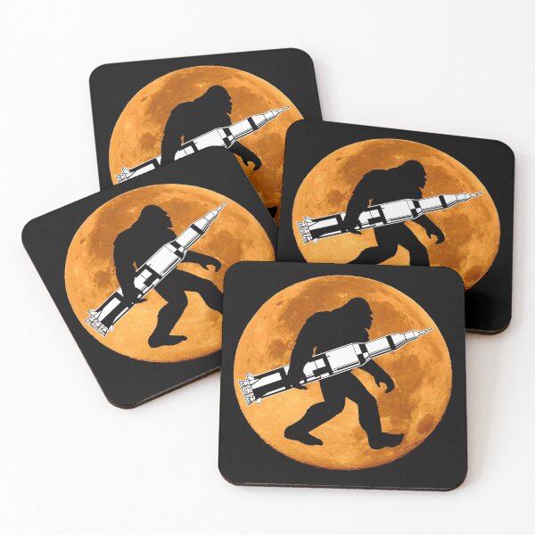 Item preview, Apolo 11 Bigfoot primer hombre en la luna designed and sold by MagicBoutique.