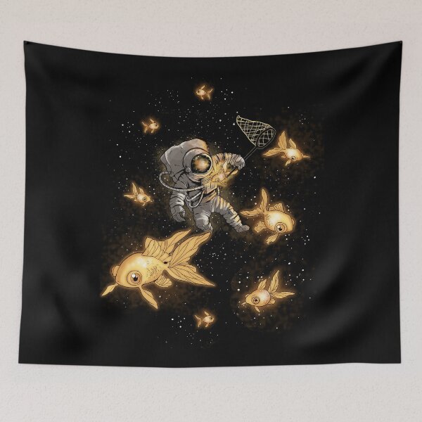 Artikelvorschau, Astronaut im Weltraum mit goldenen Fischen entworfen und verkauft von Ewelsart.