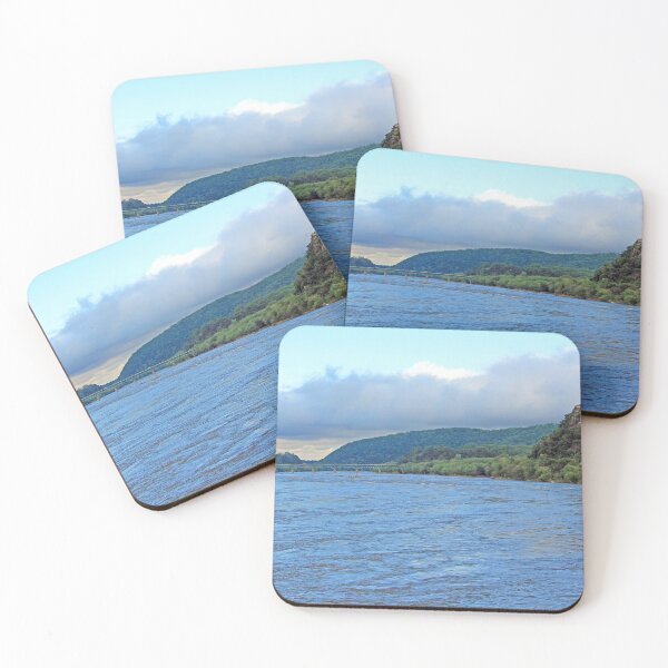 Item preview, Donde los ríos Potomac y Shenandoah convergen designed and sold by Cora Wandel.