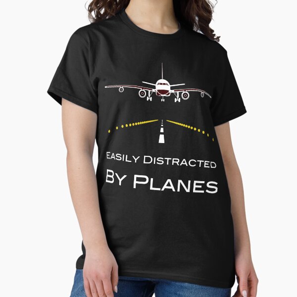 Aperçu de l'œuvre Facilement distrait par les avions créée et vendue par Living You  Apparel.