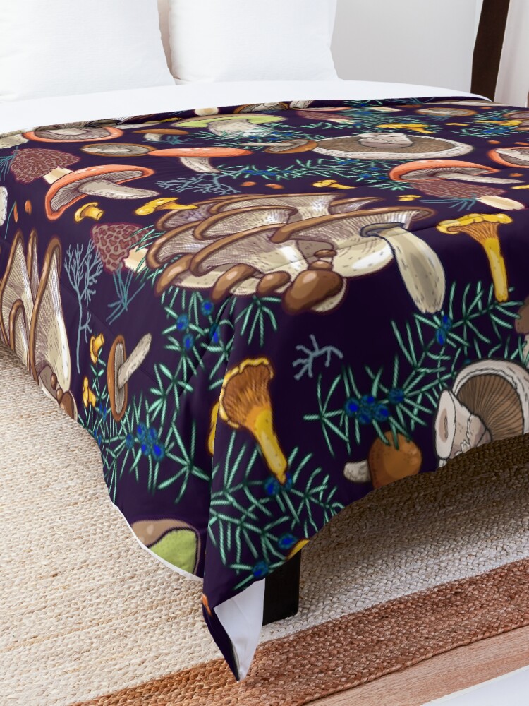 Alternate view of Dark dream forest Comforter