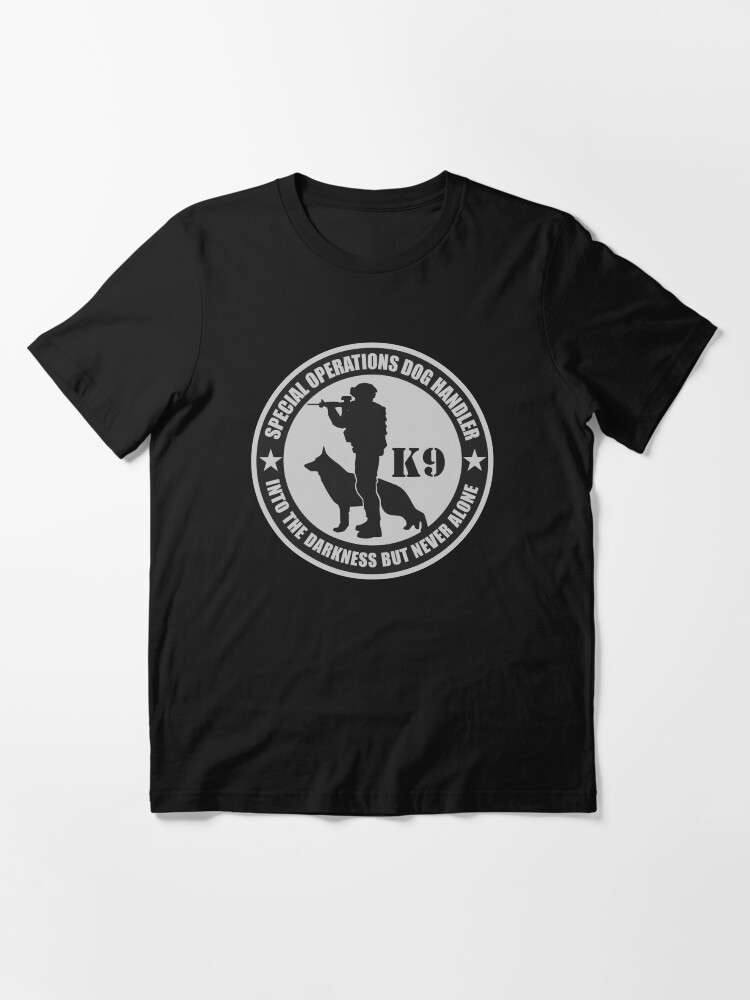 T-shirt essentiel for Sale avec l'œuvre « K9 Maître-chien des