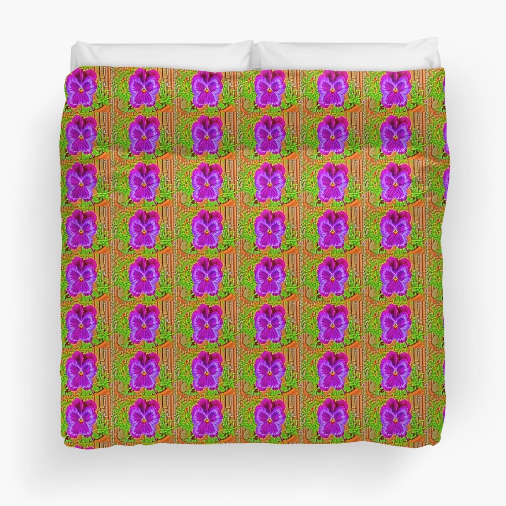 Kissy Viola Duvet Cover