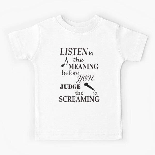 ella usa gafas caras ropa gucci prada